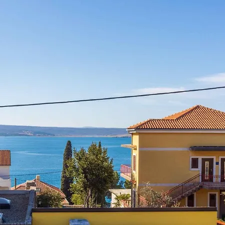 In 42439 アパート *