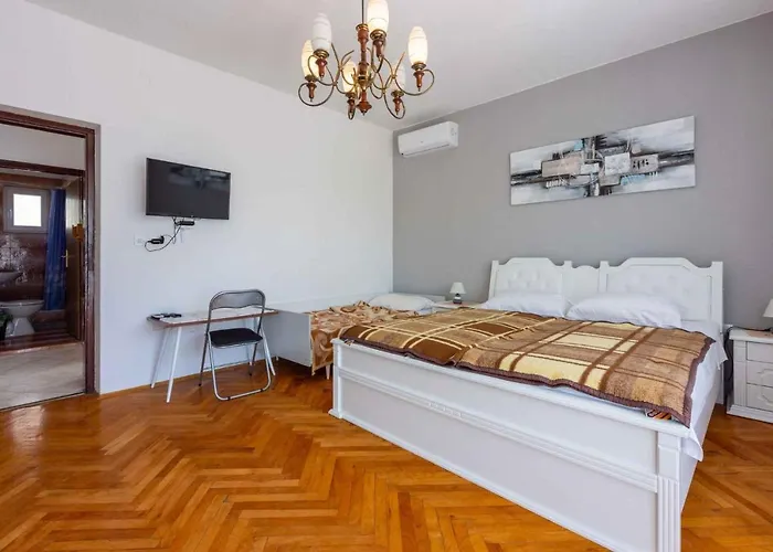 Apartman In 42439 Dramalj